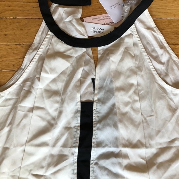 Brand New Women's Banana Republic Black and White Dressy Sleeveless Halter Top - Picture 5 of 7